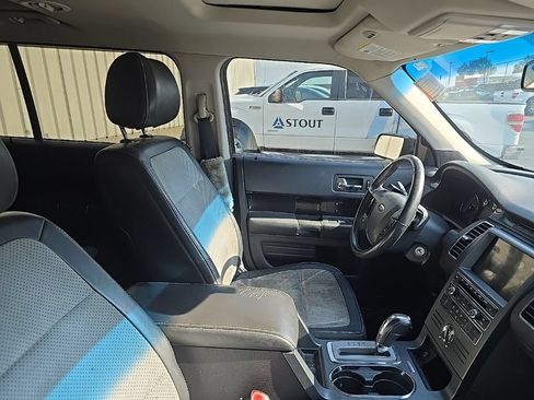 Used 2012 Ford Flex Titanium w/ Trailer Tow Pkg Class III AWD/4WD image 9