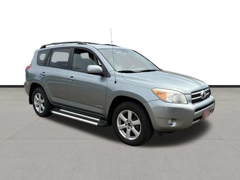 Used 2007 Toyota RAV4 Limited FWD image 3