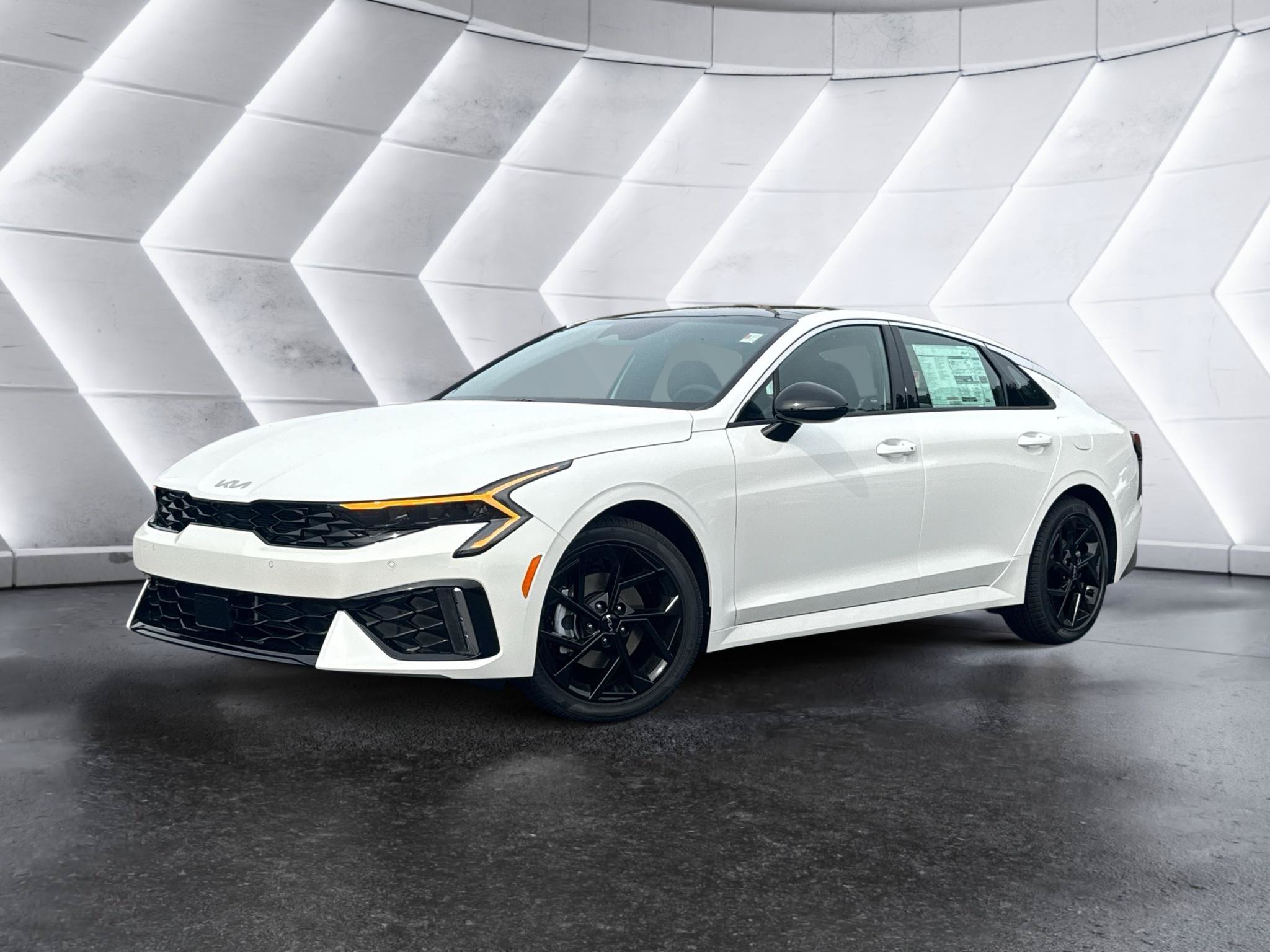 New 2027 Kia K5 GT-Line w/ GT-Line Premium Package FWD image 1