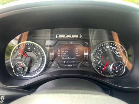 Used 2023 RAM 1500 Big Horn AWD/4WD image 29