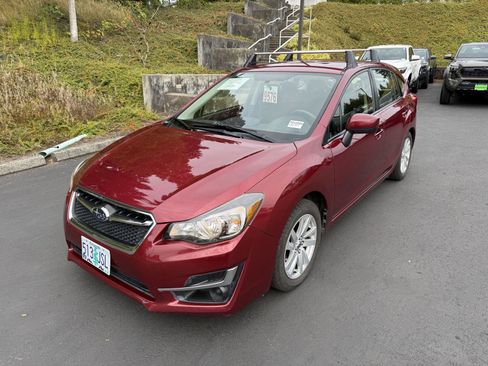 Used 2015 Subaru Impreza 2.0i Premium AWD/4WD image 1