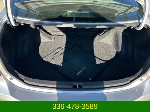 Used 2013 Toyota Corolla L FWD image 19
