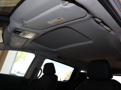 Used 2025 Honda Odyssey EX-L image 35