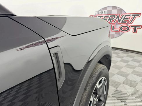 Used 2022 Ford Bronco Sport Outer Banks w/ Tech Package AWD/4WD image 32