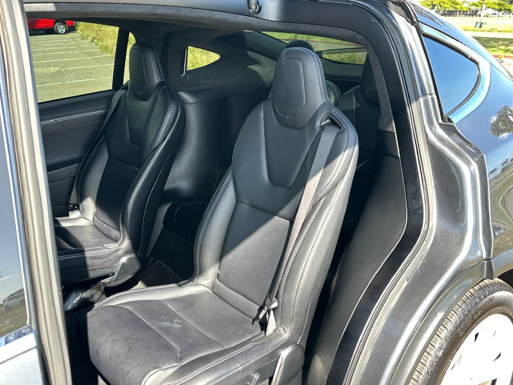 Used 2017 Tesla Model X 75D AWD/4WD image 15