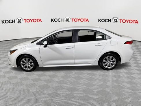 Certified 2026 Toyota Corolla LE FWD image 4