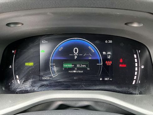 Used 2026 Toyota Camry SE image 25