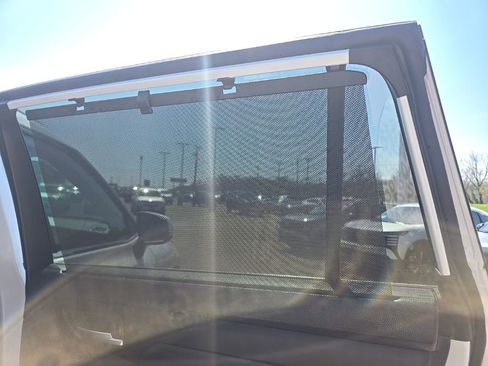 Used 2023 Toyota Highlander XLE image 36