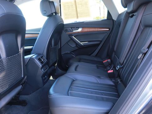Used 2022 Audi Q5 2.0T Premium Plus AWD/4WD image 14