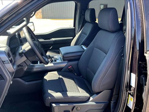 Used 2025 Ford F150 XLT w/ Equipment Group 302A MID AWD/4WD image 9