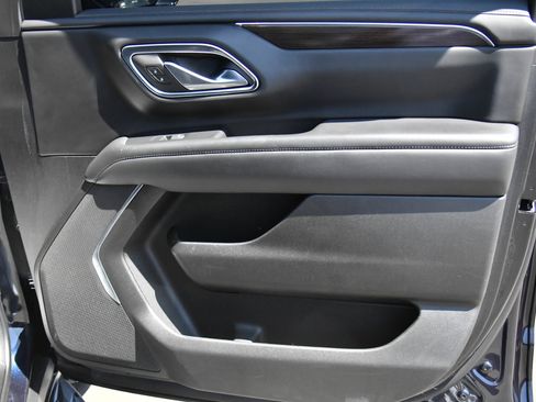 Used 2024 GMC Yukon SLE AWD/4WD image 47