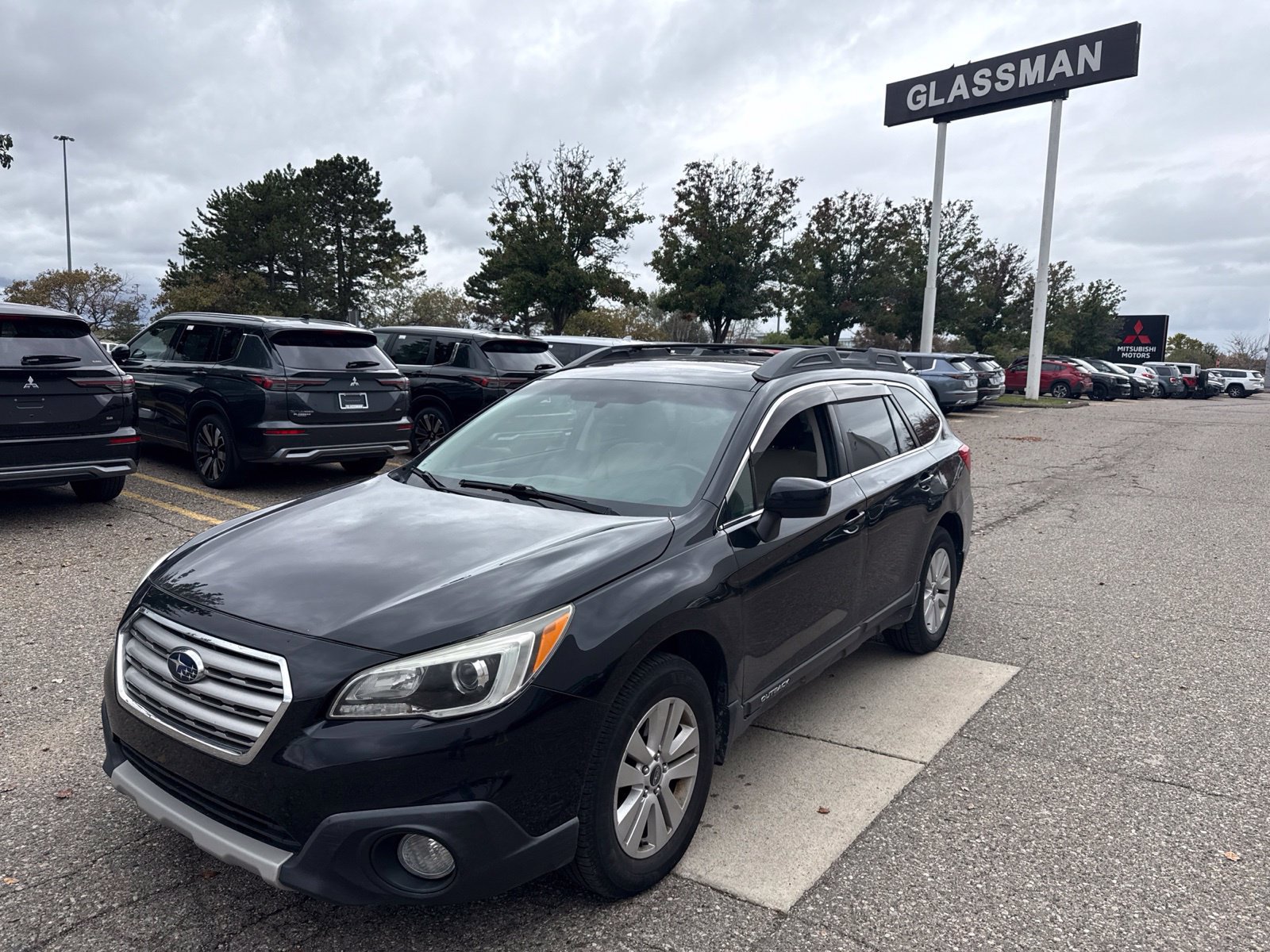 Used 2015 Subaru Outback 2.5i Premium w/ Popular Package #3 AWD/4WD image 2