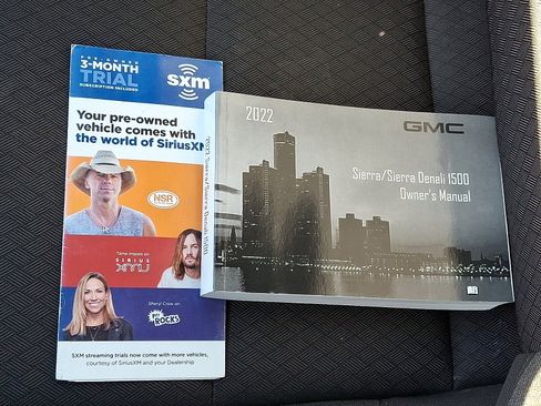 Used 2022 GMC Sierra 1500 Elevation w/ LPO, Elevation Black Package image 27