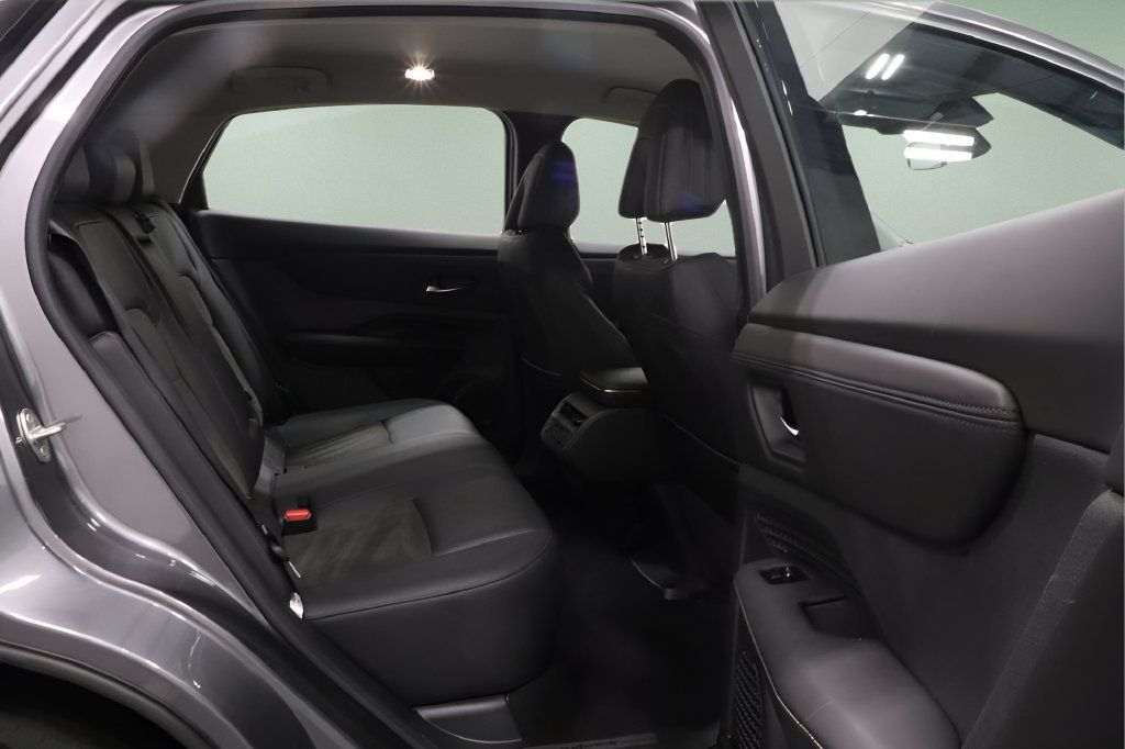 Used 2024 Nissan Ariya AWD image 19