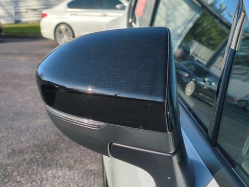 Certified 2025 Nissan Murano Platinum w/ Cargo Package image 12