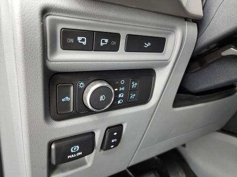 Used 2022 Ford F150 XLT w/ Equipment Group 302A High image 47