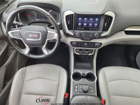 Used 2024 GMC Terrain SLT FWD image 28