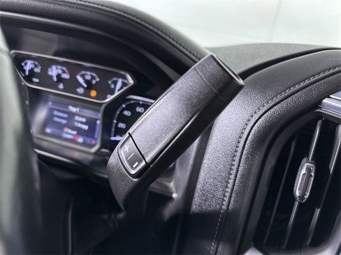 Used 2019 GMC Sierra 1500 SLT image 16