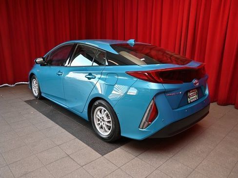 Certified 2019 Toyota Prius Prime Advanced image 4
