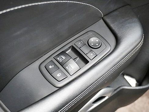 Used 2017 Dodge Challenger R/T Scat Pack image 19