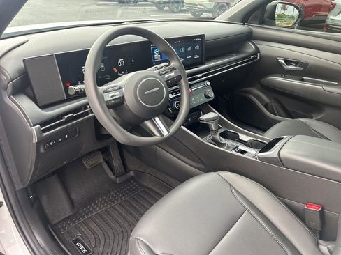 Used 2025 Hyundai Santa Cruz SEL image 18