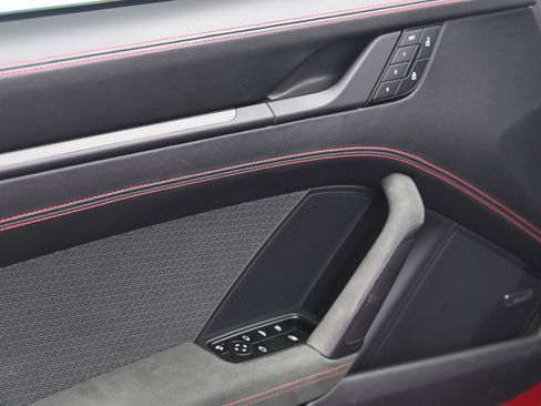 Certified 2025 Porsche 911 Carrera GTS RWD image 26