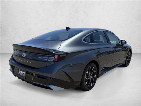 Used 2024 Hyundai Sonata SEL FWD image 5