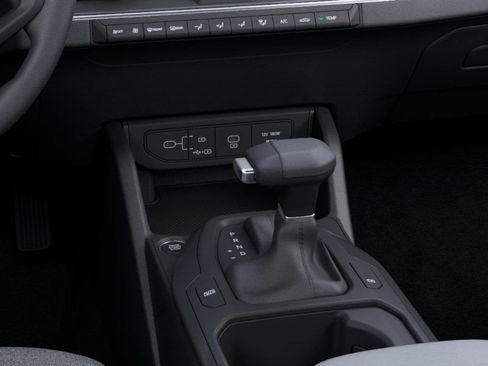 Certified 2025 Kia K4 FWD image 24