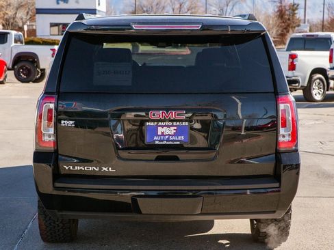Used 2019 GMC Yukon XL SLT image 6