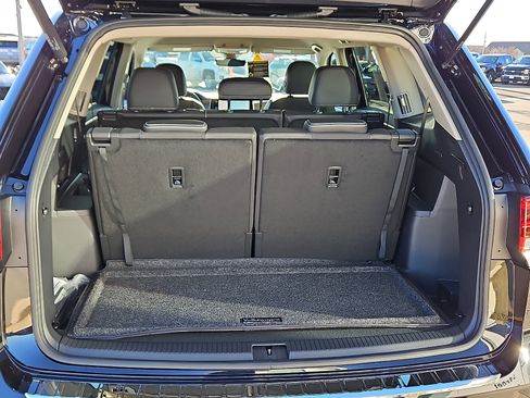 New 2026 Volkswagen Atlas SE image 7