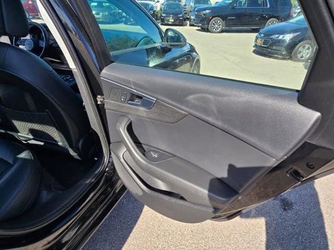 Used 2017 Audi A4 2.0T Premium image 29