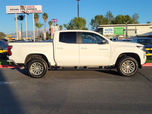 Used 2023 Chevrolet Colorado LT w/ LT Convenience Package II image 32