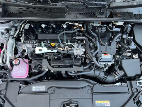 New 2026 Toyota Prius Plug-In Hybrid image 9