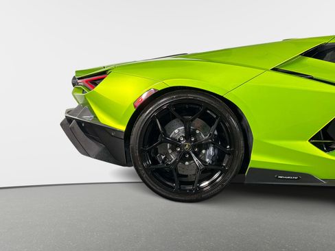 Used 2026 Lamborghini Revuelto AWD/4WD image 6