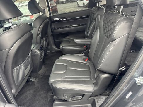 Used 2021 Hyundai Palisade Limited image 20