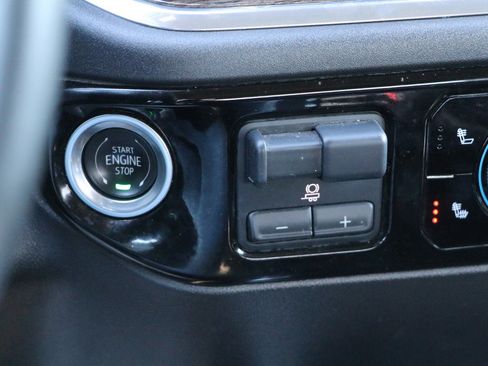 Used 2024 Chevrolet Silverado 1500 LT Trail Boss w/ Protection Package image 24