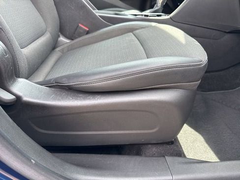Used 2023 Buick Encore GX Select FWD image 29