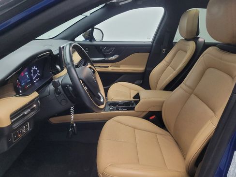 Used 2020 Lincoln Corsair Reserve w/ Elements Package FWD image 17