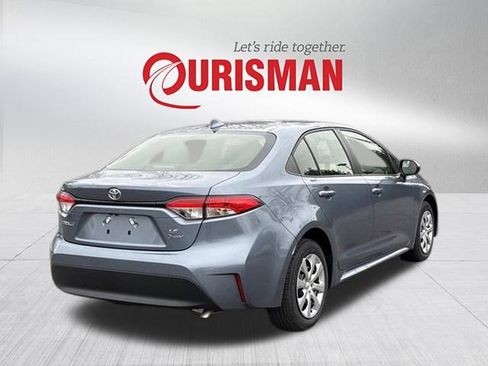 Used 2026 Toyota Corolla LE image 2