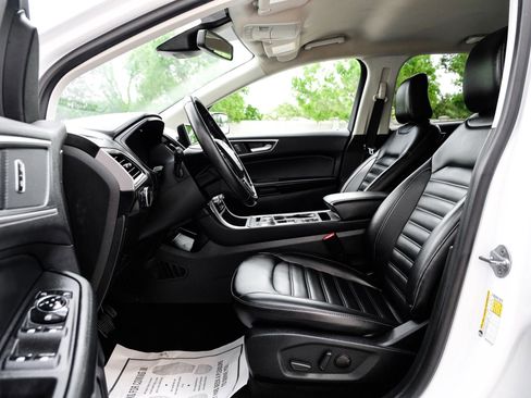 Used 2024 Ford Edge SEL image 20