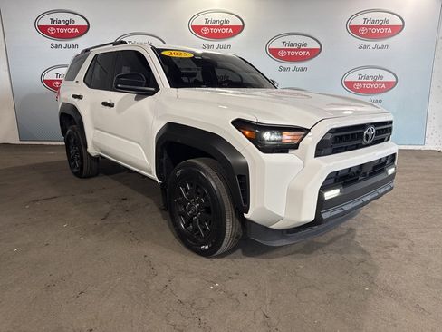 Used 2025 Toyota 4Runner SR5 image 3