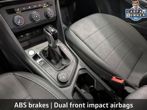 Used 2022 Volkswagen Taos SE AWD/4WD image 18