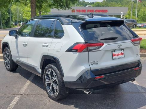 Used 2025 Toyota RAV4 XSE w/ Weather Package AWD/4WD image 15