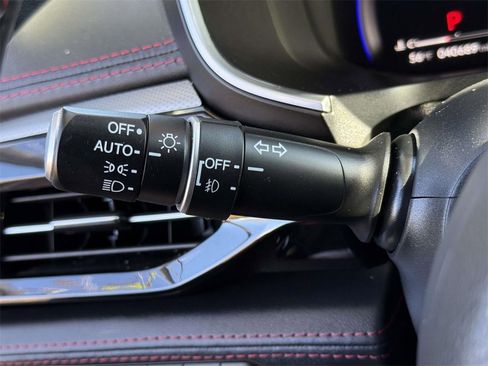 Used 2023 Acura MDX A-Spec image 25