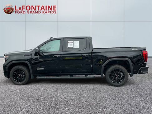 Used 2023 GMC Sierra 1500 Elevation image 4