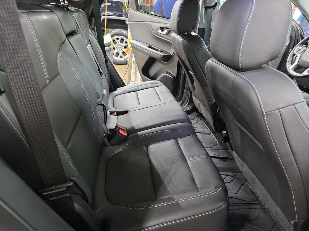 Used 2024 Chevrolet Blazer LT w/ LPO, Floor Liner Package FWD image 11