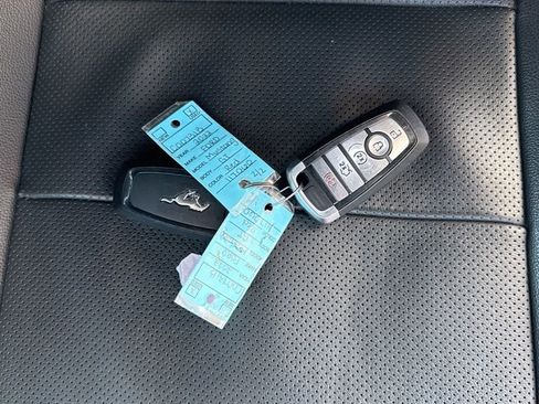 Used 2022 Ford Mustang GT Premium image 32