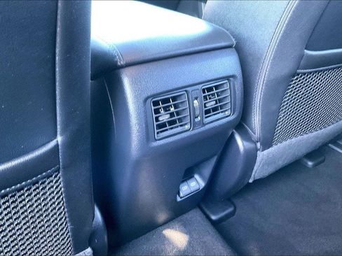 Used 2023 Toyota 4Runner SR5 Premium w/ Moonroof Package AWD/4WD image 10