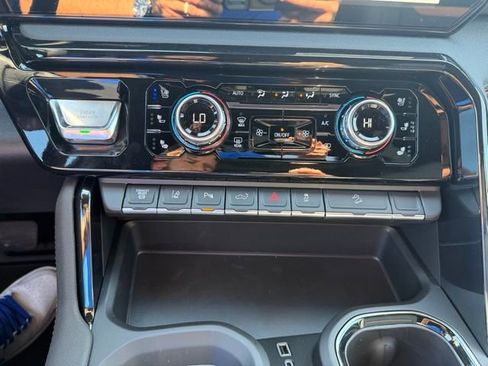 New 2026 GMC Sierra 2500 AT4 image 26