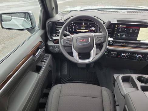 New 2026 GMC Sierra 1500 SLE w/ X31 Off-Road Package AWD/4WD image 19